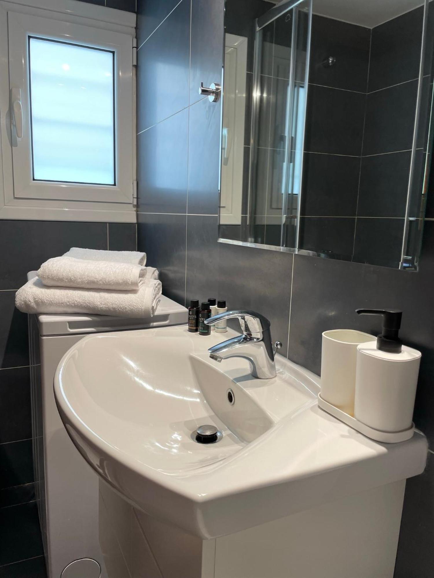 Cityspace Apartment, Atene Esterno foto